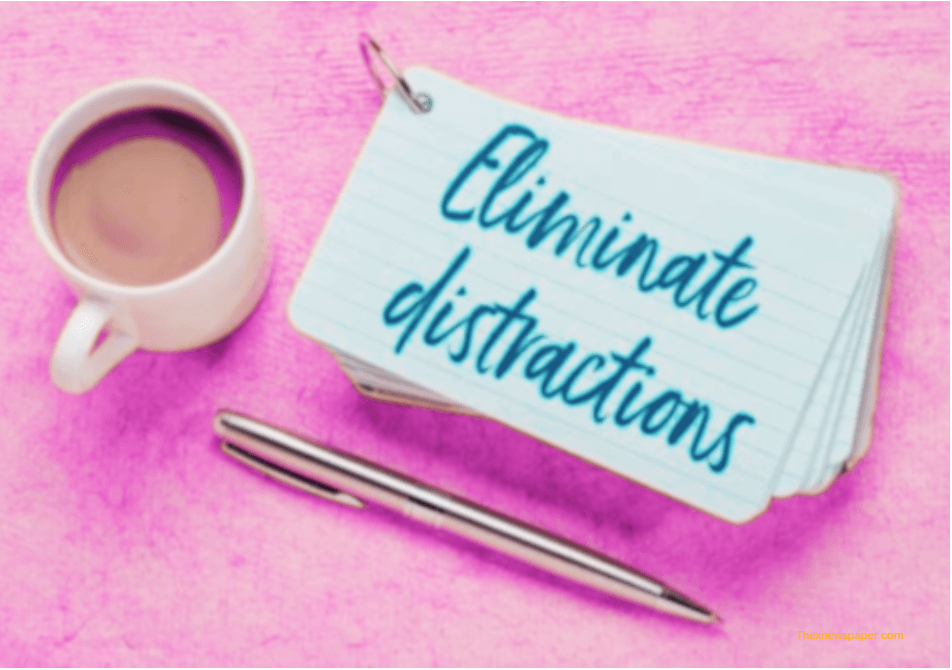 Study Smarter in 2025: 11 Pro Tips to Beat Phone Distraction